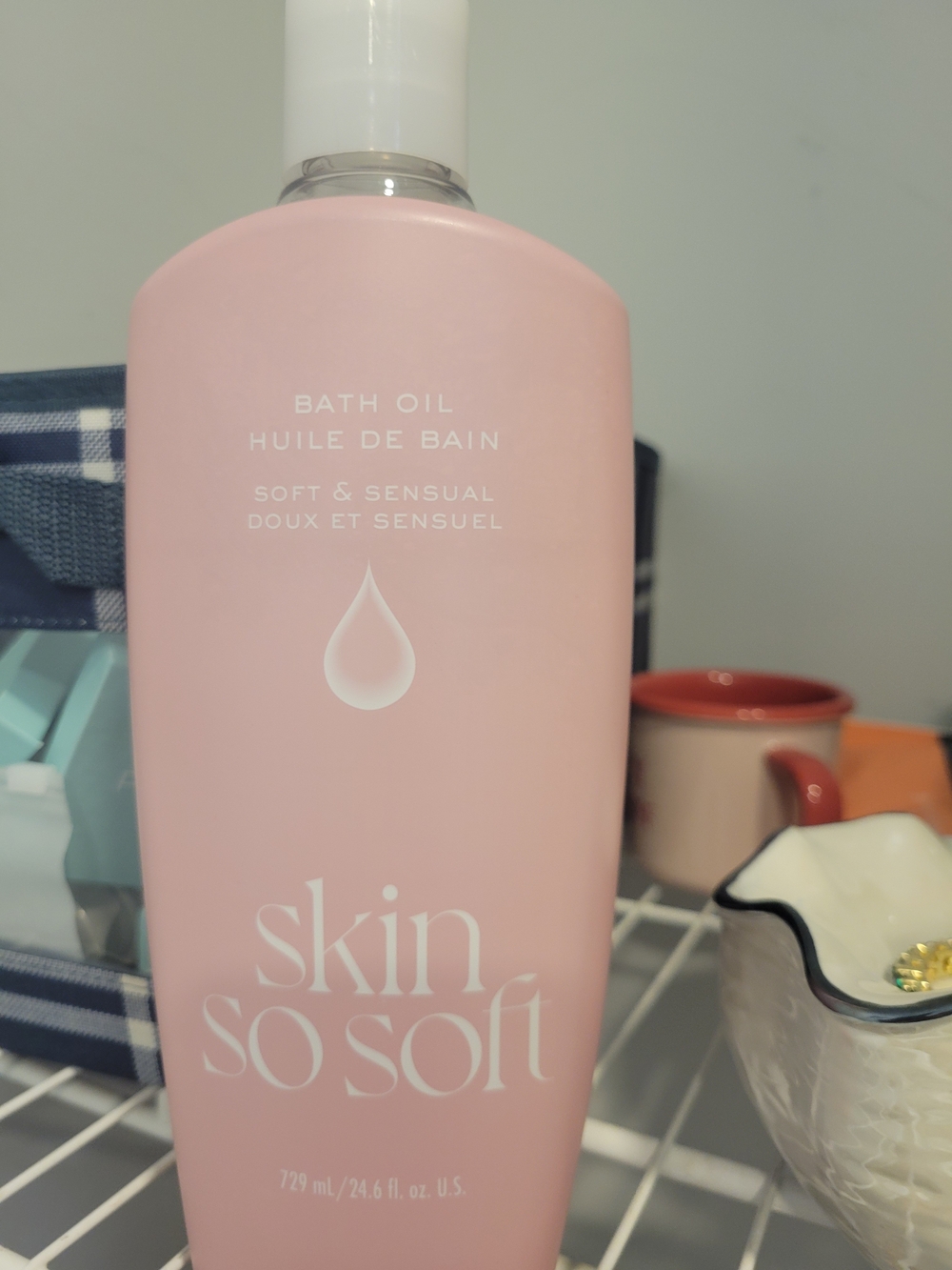 Avon Soft & Sensual Bath Oil — Pink